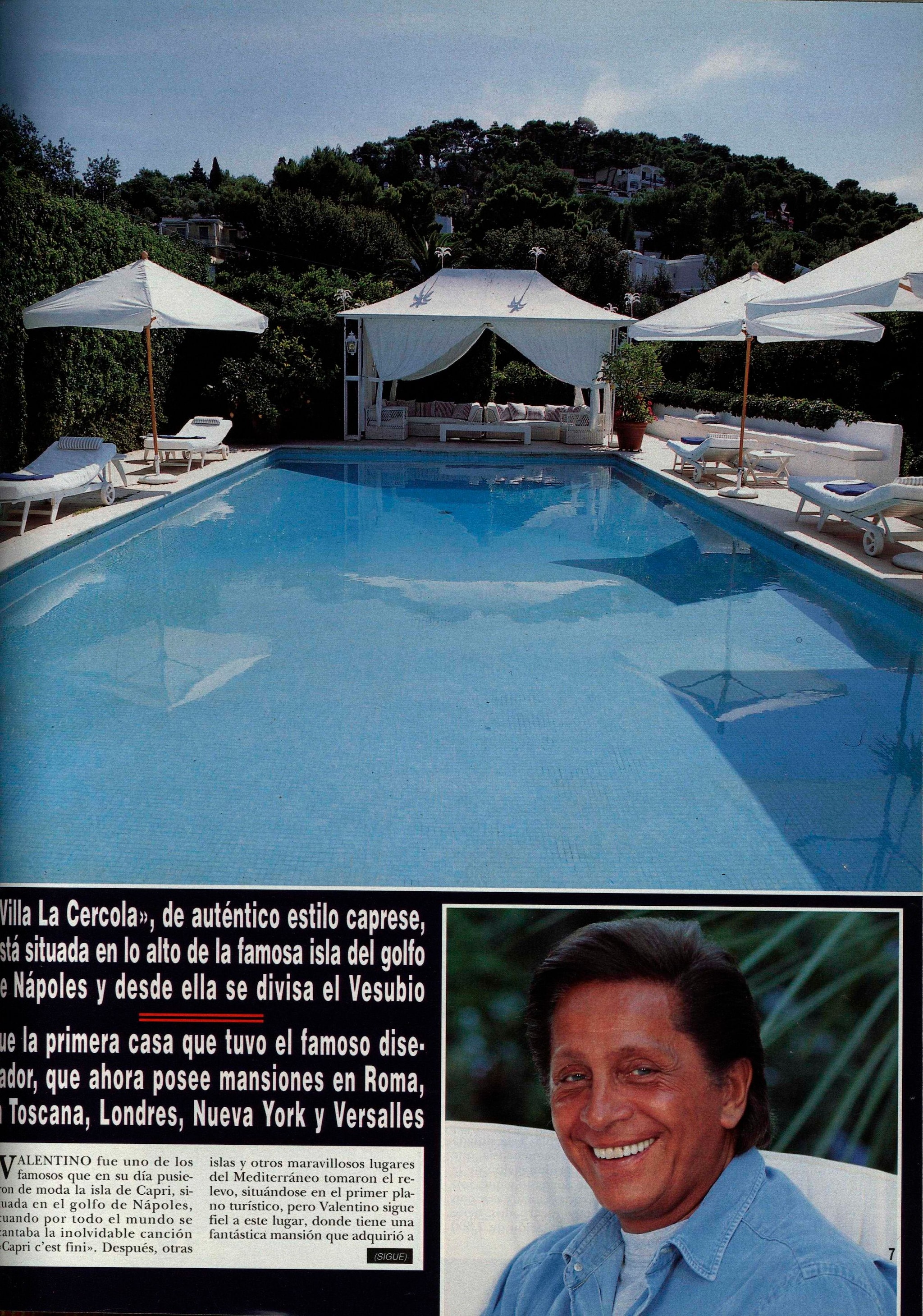 La impresionante piscina de la casa en Capri de Valentino