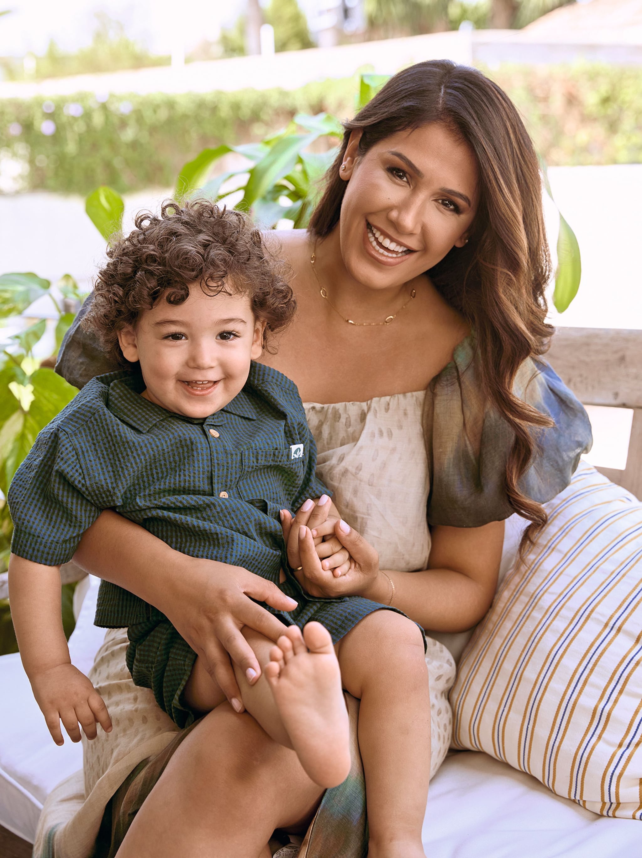 BERTÍN OSBORNE Y GABRIELA GUILLÉN NOS PRESENTAN A SU HIJO, DAVID