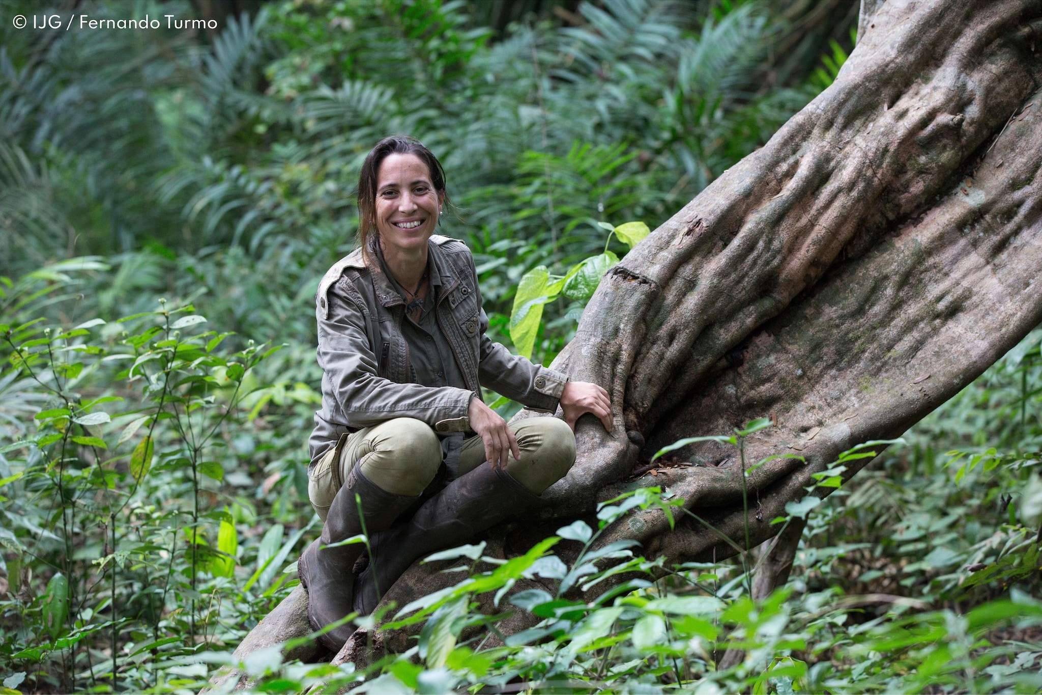 Retrato de la Dra. Rebeca Atencia en Tchimpounga