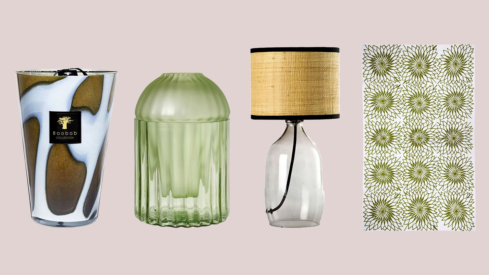 Vela, de Baobab Collection (325 €). Jarrón, de Roche Bobois (27,95 €). Lámpara, de La Redoute (67 €). Mantel, de The IQ Home Collection (220 €).