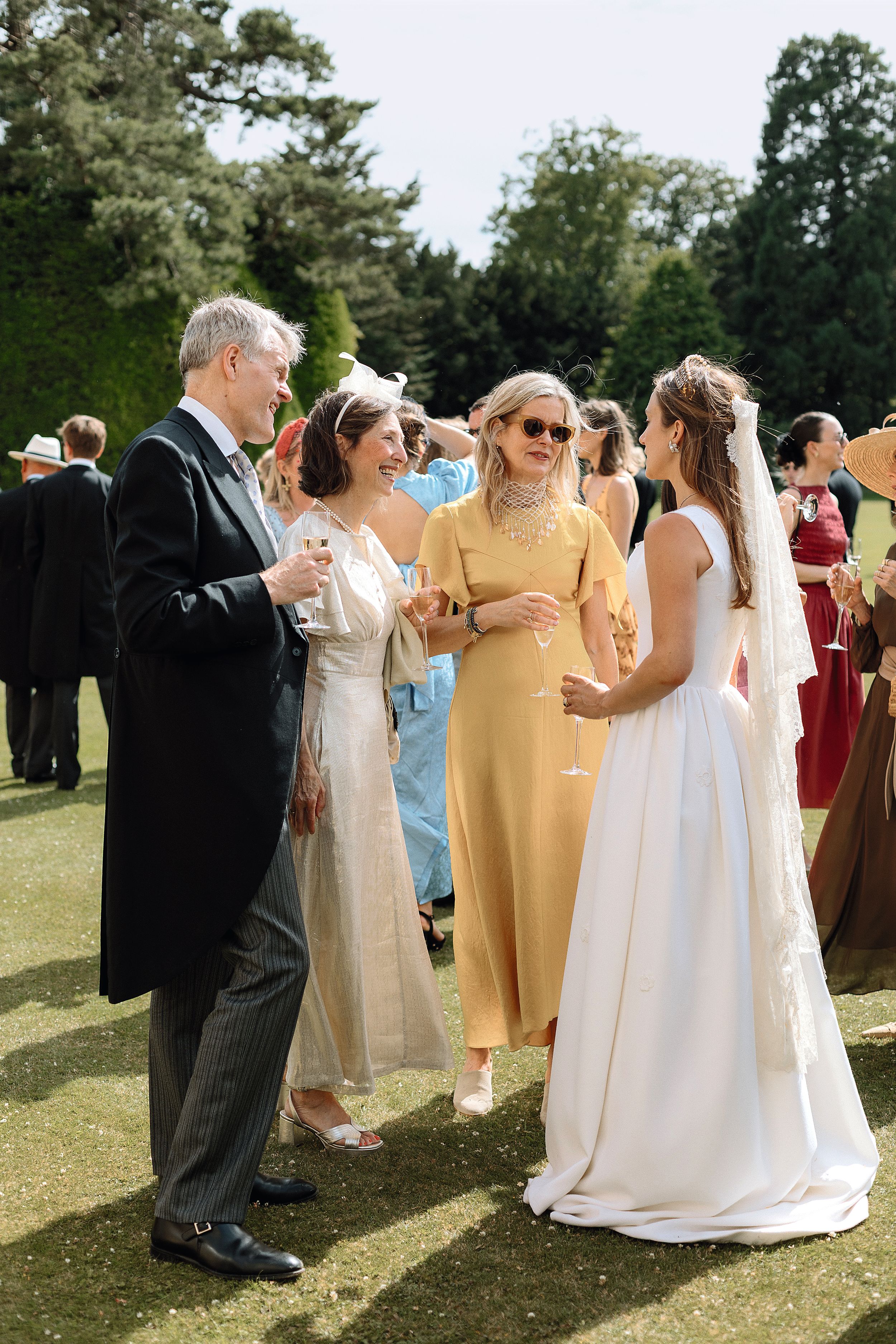 Lady Helen Taylor con su sobrina, Lady Marina Windsor