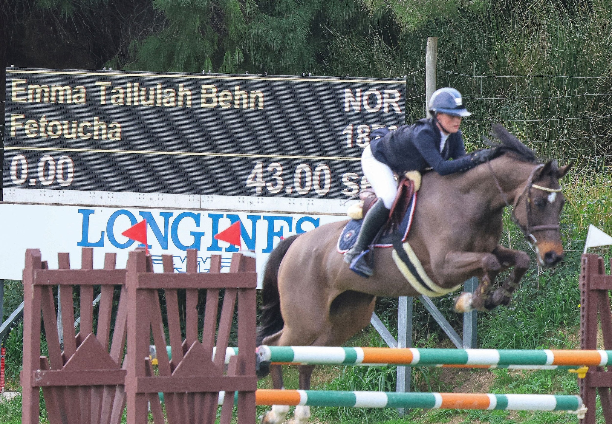 Emma Behn compitiendo