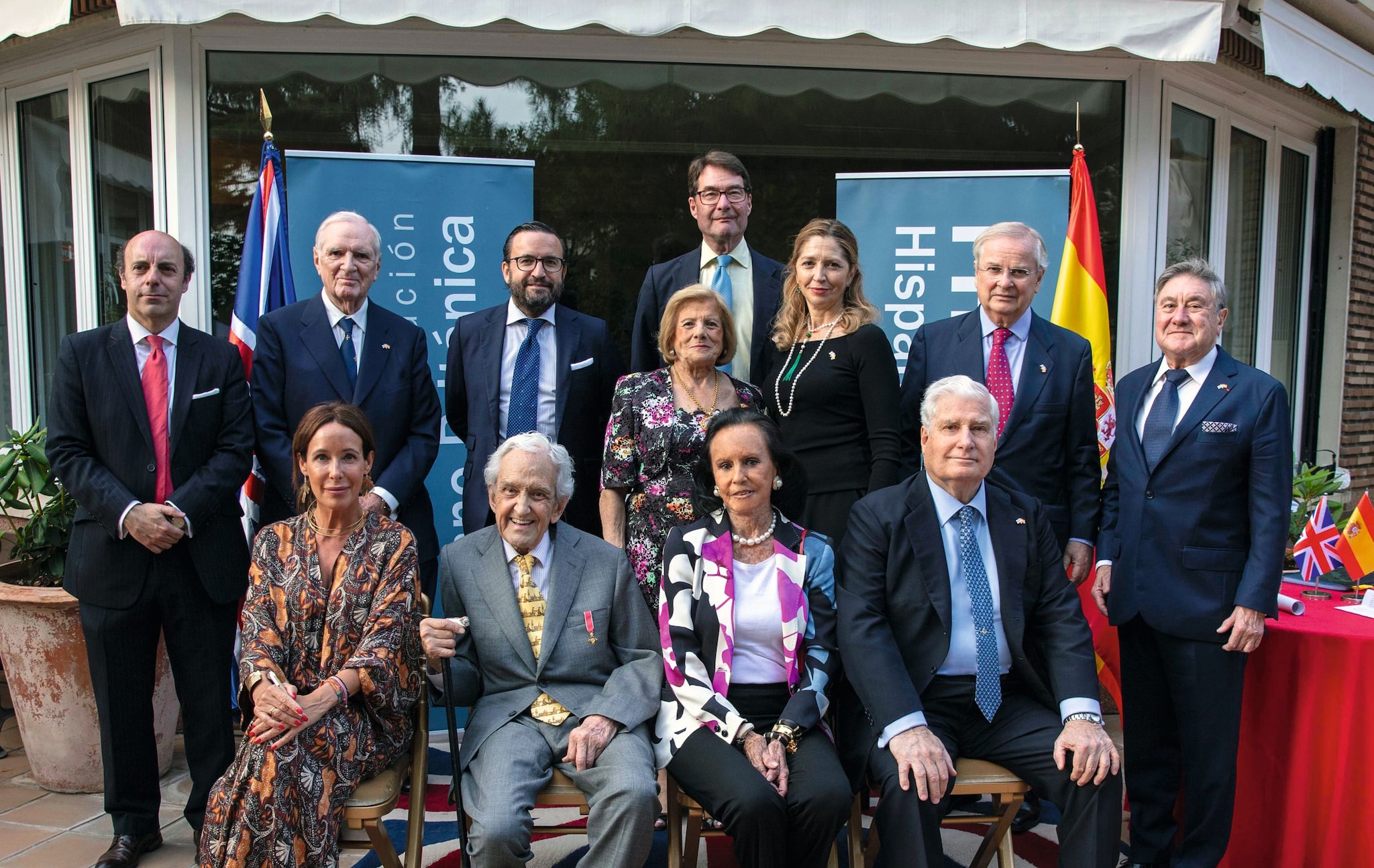 Una foto de familia con Sir Roger Fry y Sonsoles Diez de Rivera