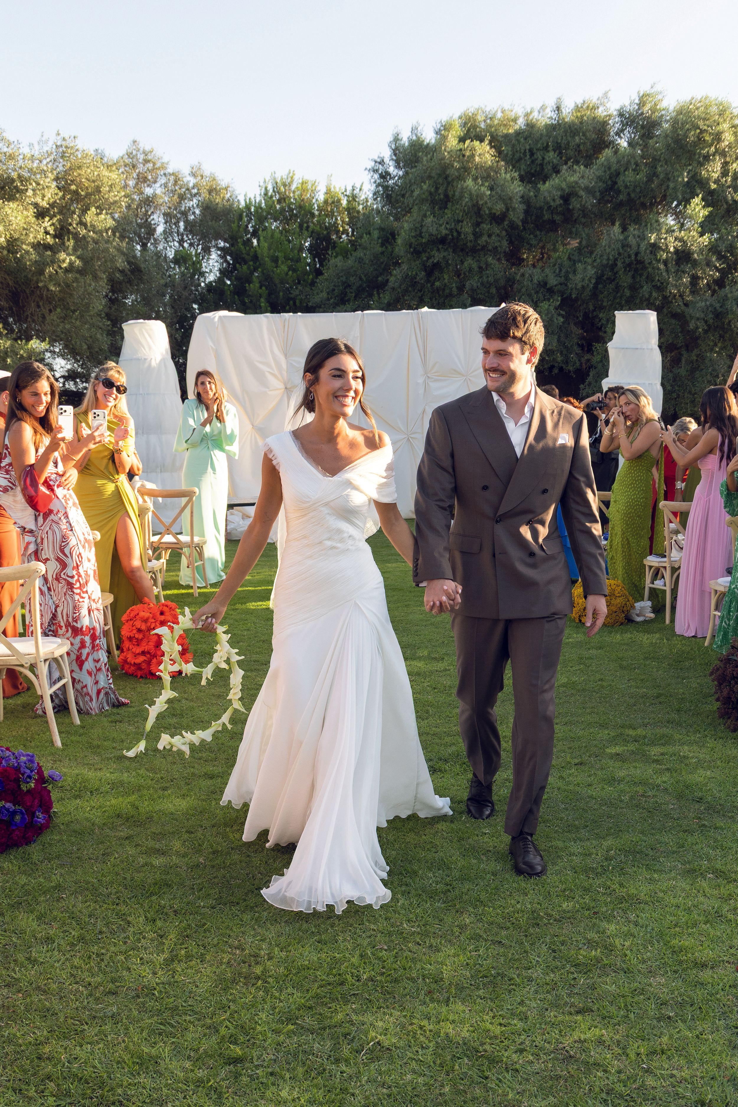 ANNA PADILLA NOS INVITA A SU BODA: LAS IMÁGENES INÉDITAS Y TODOS LOS DETALLES DE SU DIVERTIDO Y ORIGINAL “SÍ, QUIERO”