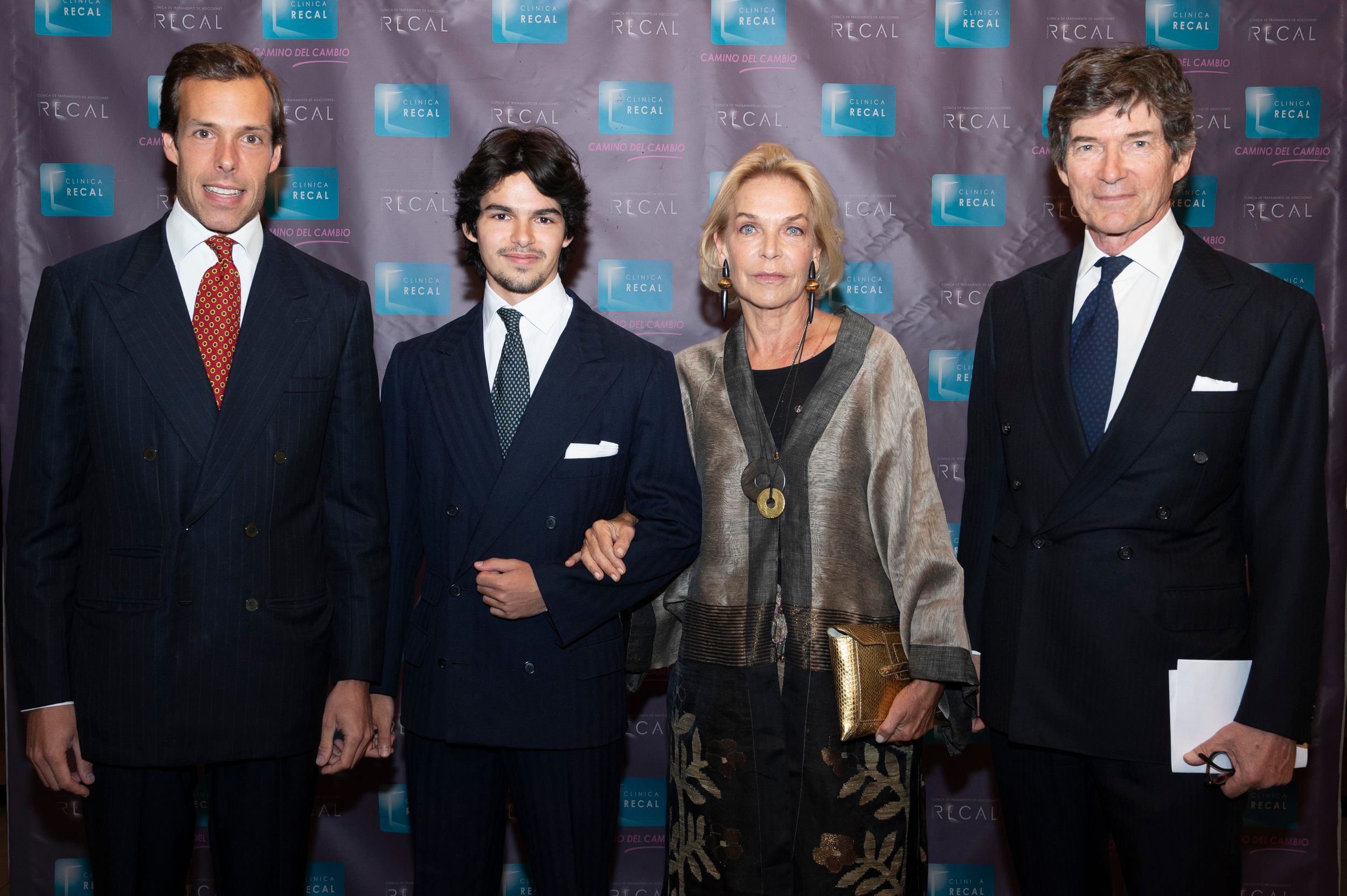 Maximiliano de Habsburgo con sus hijos
