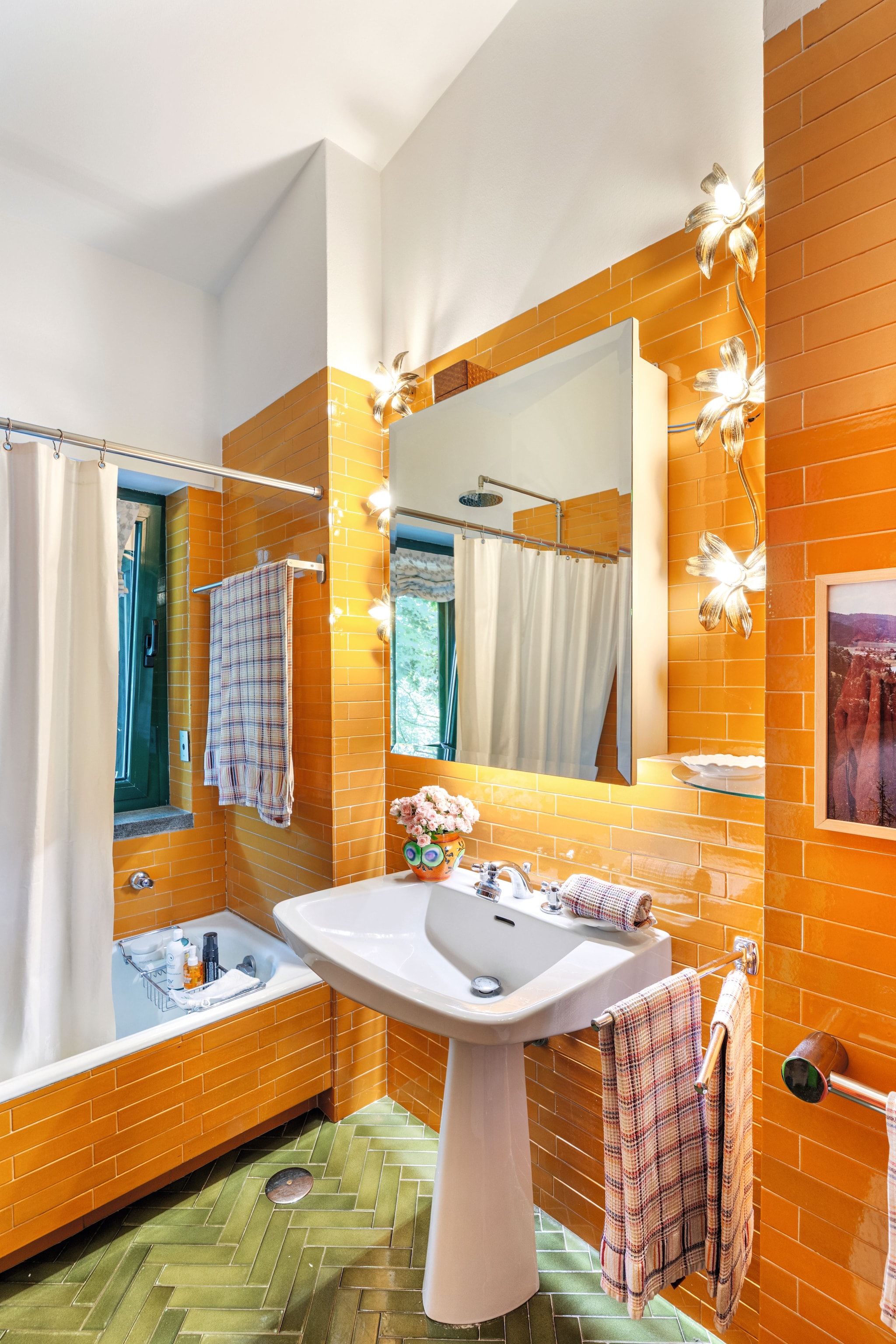 La diseñadora  Margherita Maccapani Missoni  nos abre las puertas de su "refugio" en Varese, la ciudad jardín italiana
