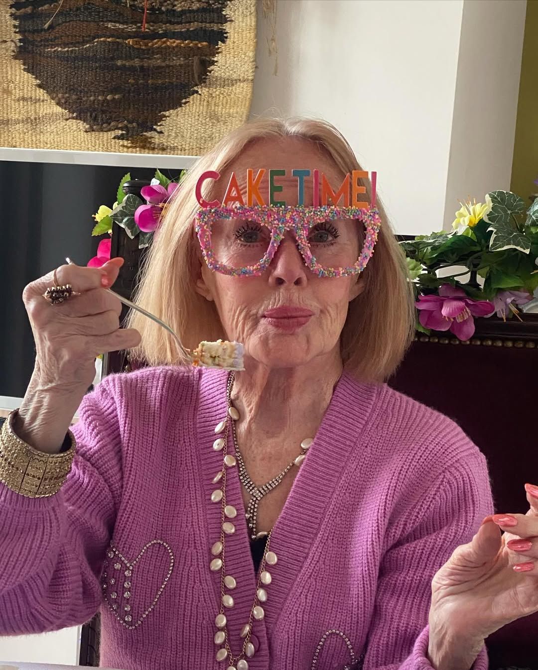 Una divertida imagen que compartió la actriz de su madre por su 94 cumpleaños el año pasado