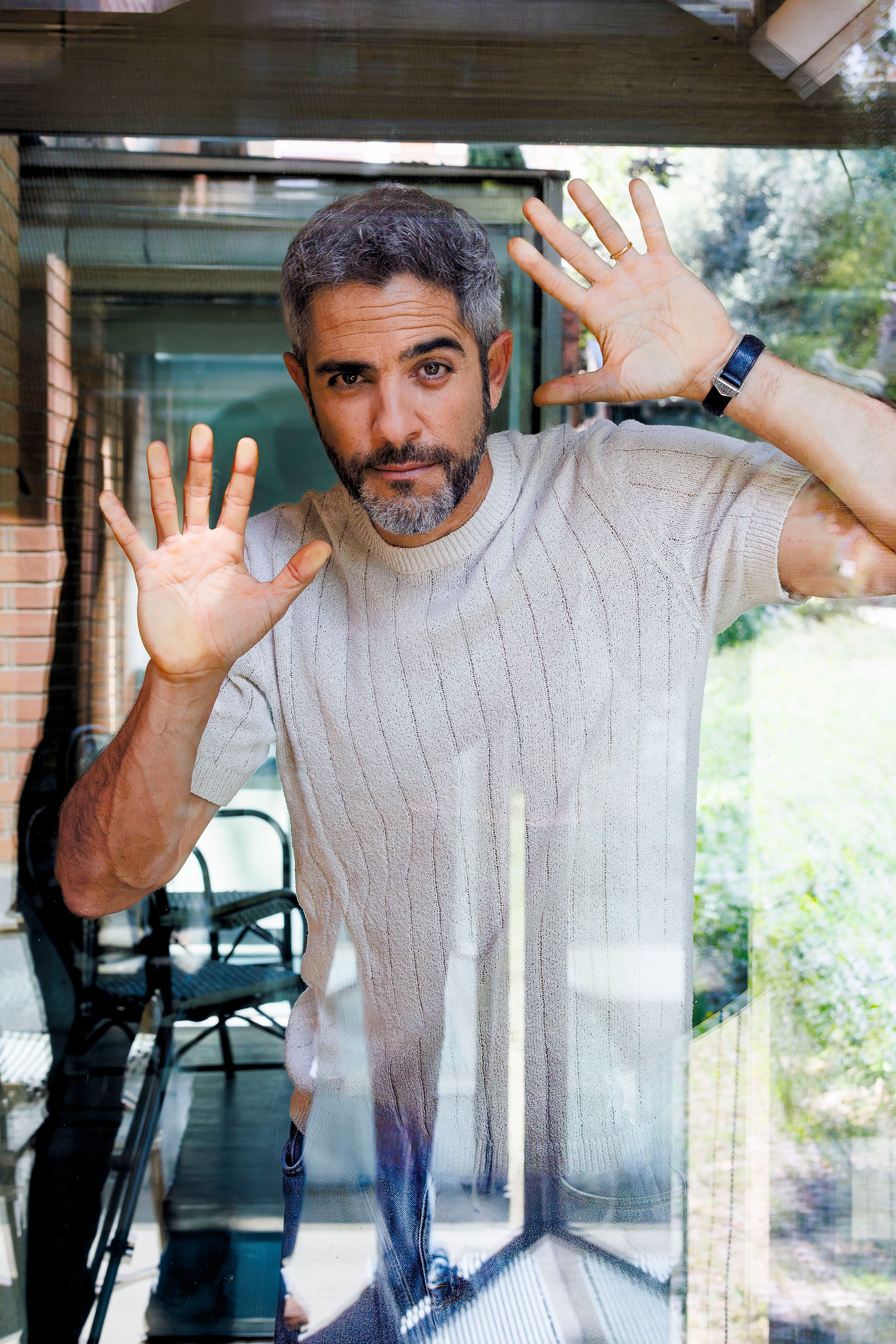 Roberto Leal, posando para ¡HOLA!