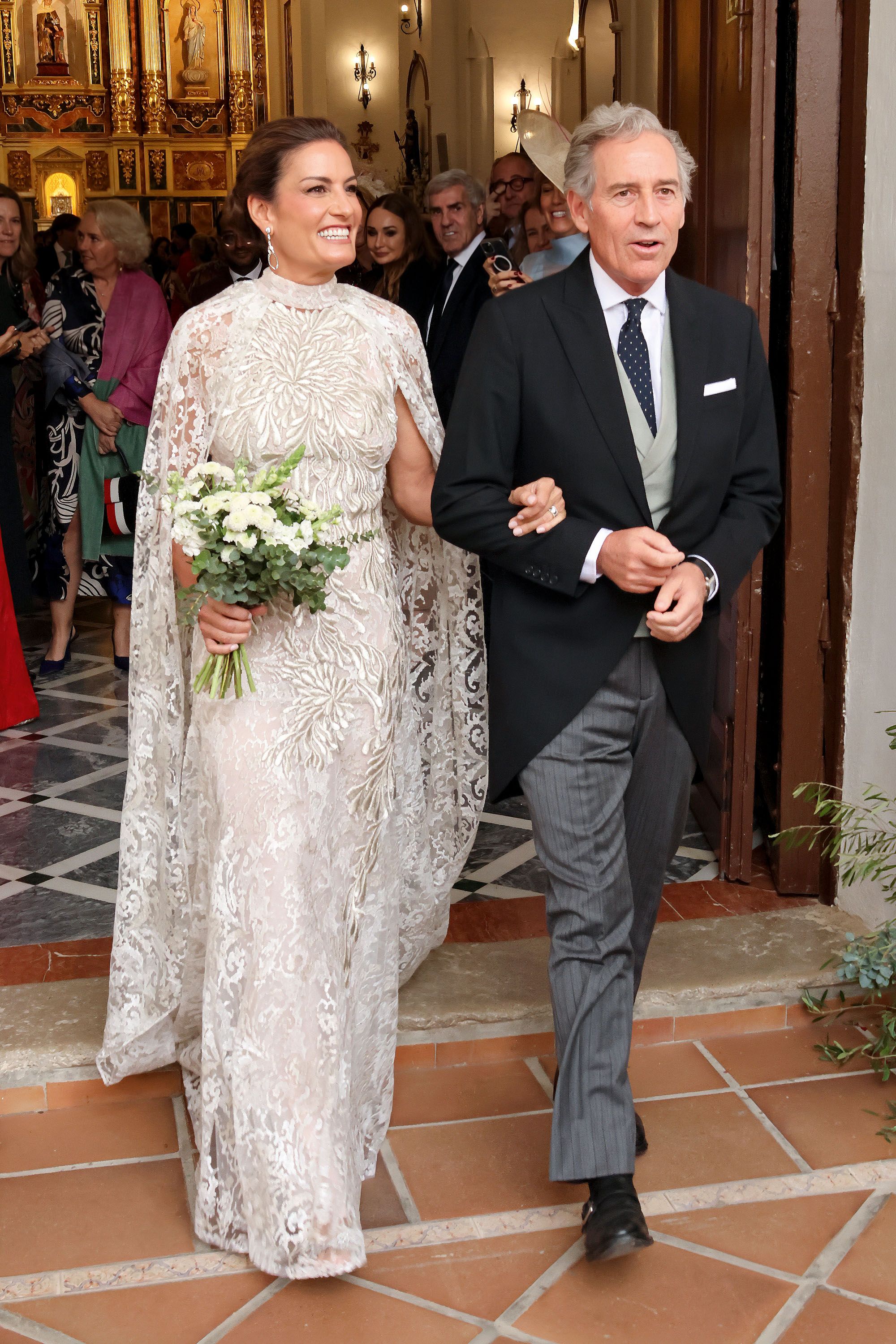 Carlos Fernández de Araoz y Conchita Calderón el día de su boda