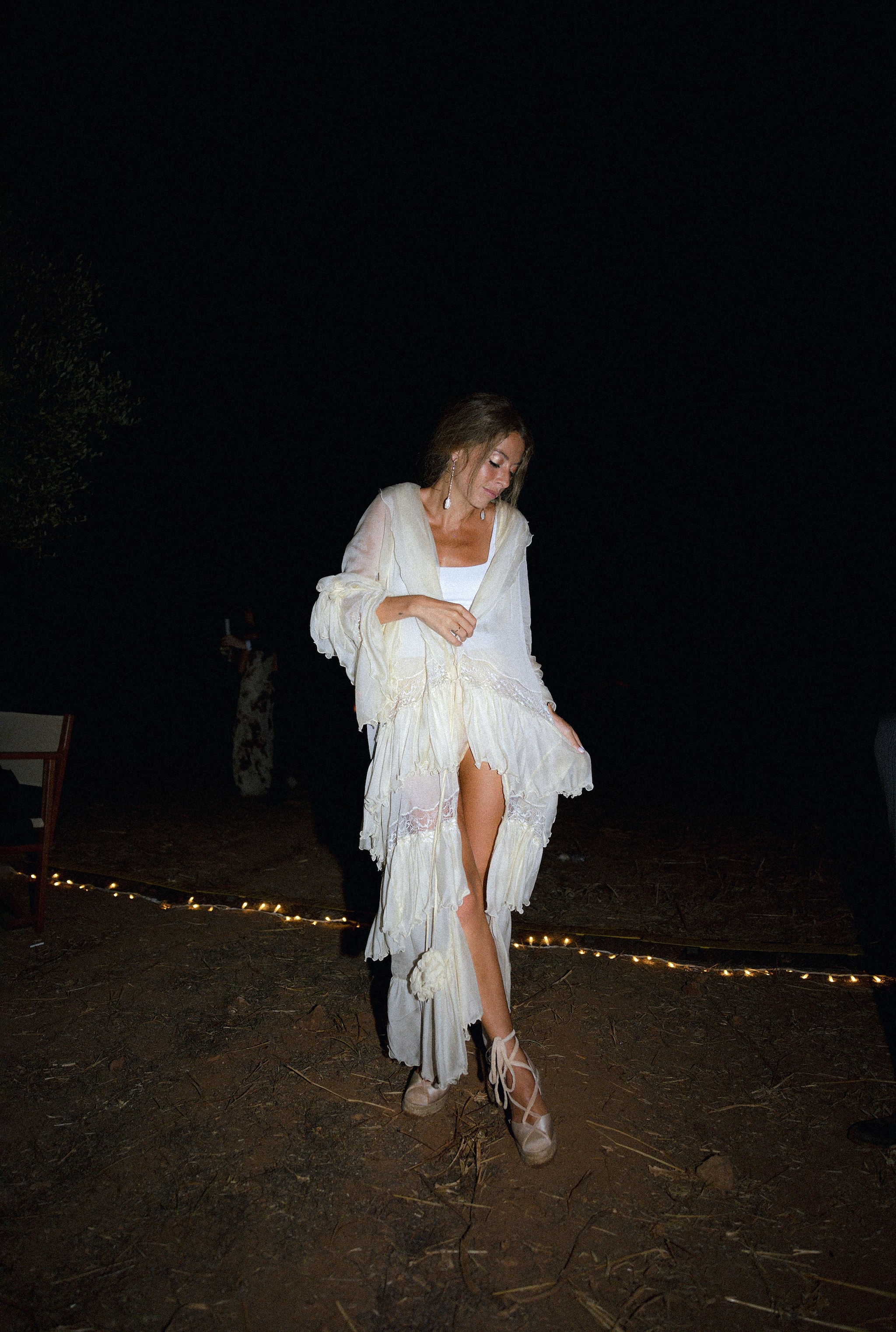La novia decidió sorprender a sus invitados con su segundo "look" nupcial: un original vestido de Tete by Odette