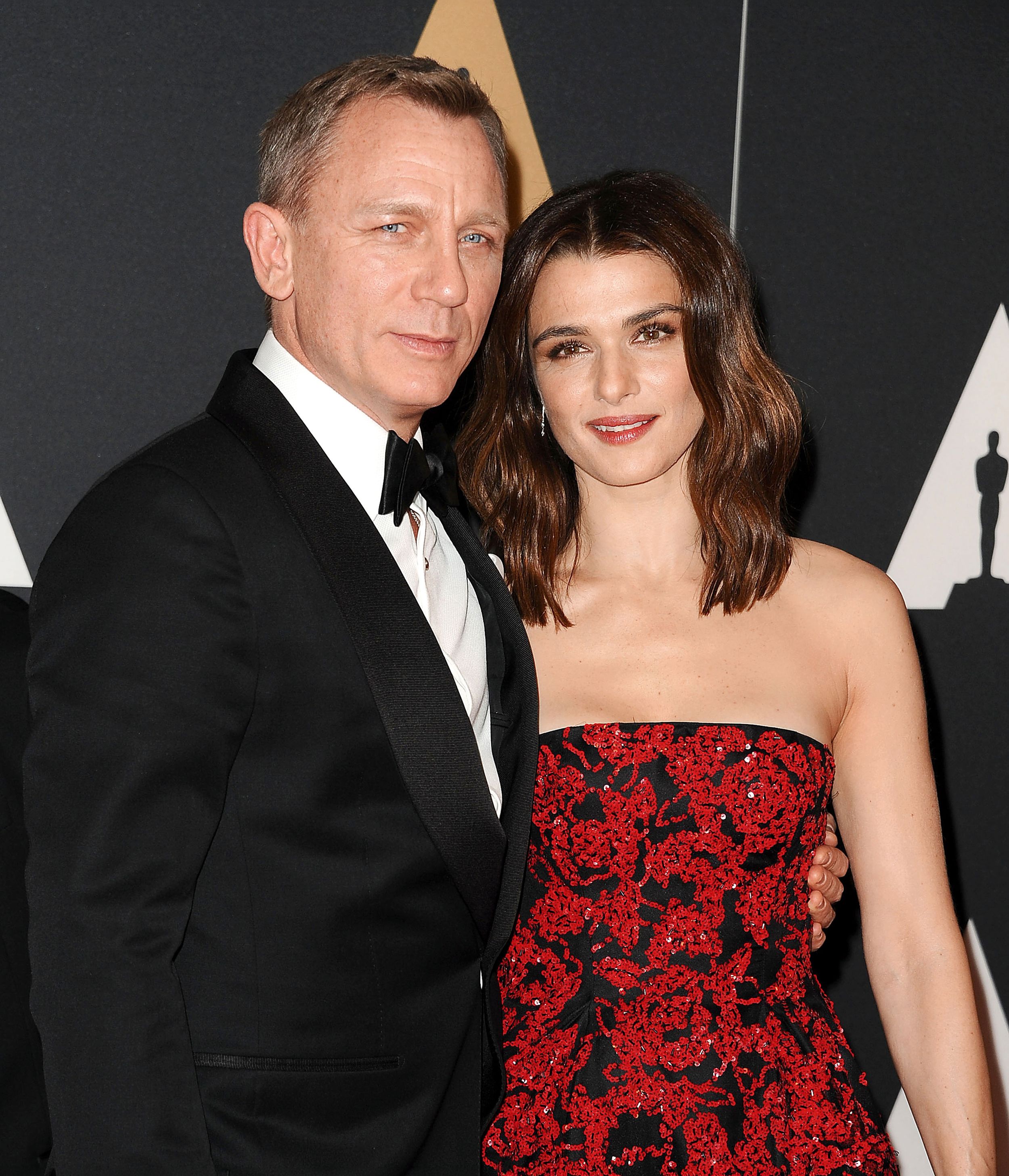 Daniel Craig y Raquel Weisz en un 'photocall'