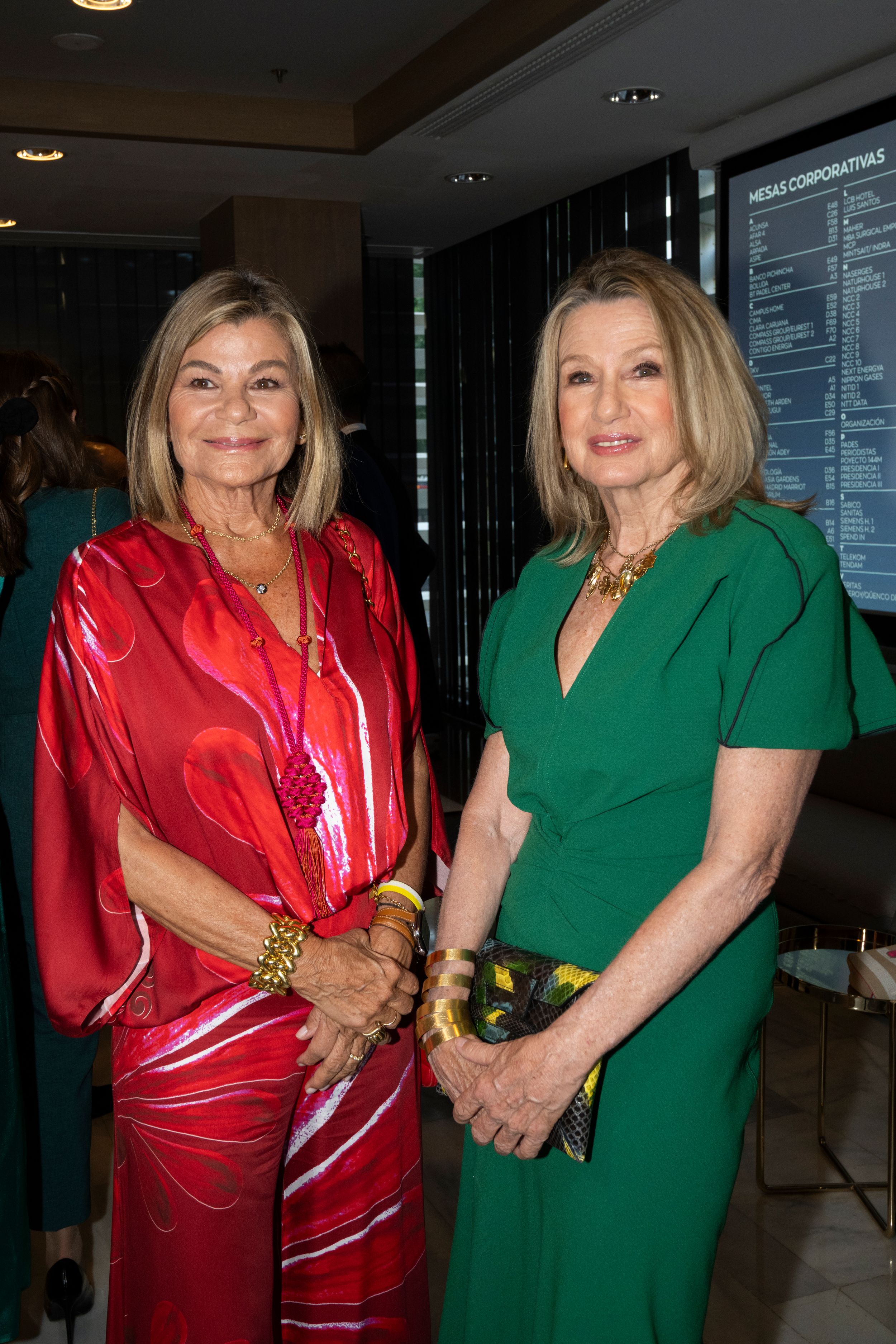 Cari y Myriam Lapique