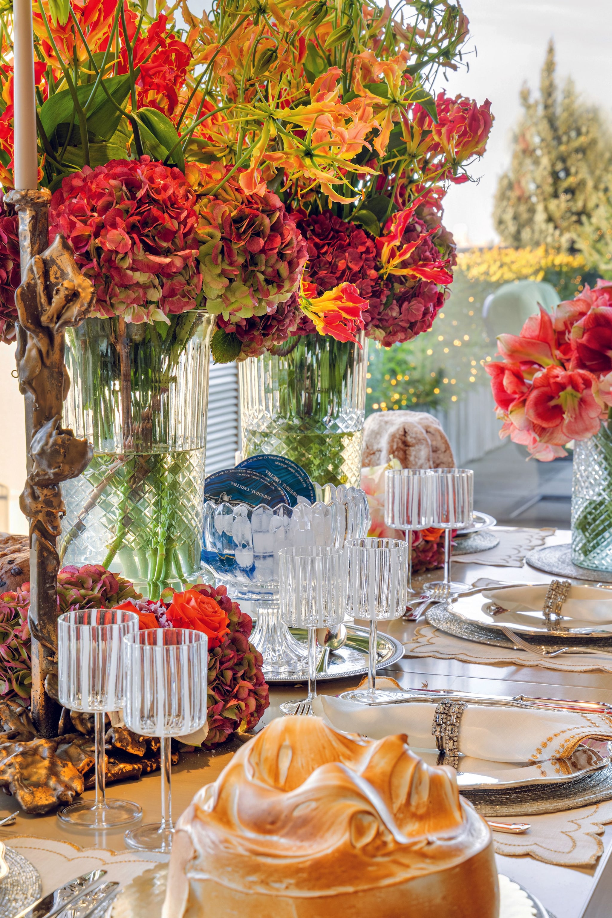 MÁGICA NAVIDAD CON LA DISEÑADORA DE LAS ESTRELLAS CELIA KRITHARIOTI EN SU IMPRESIONANTE CASA DE NUEVA YORK, CON VISTAS A CENTRAL PARK