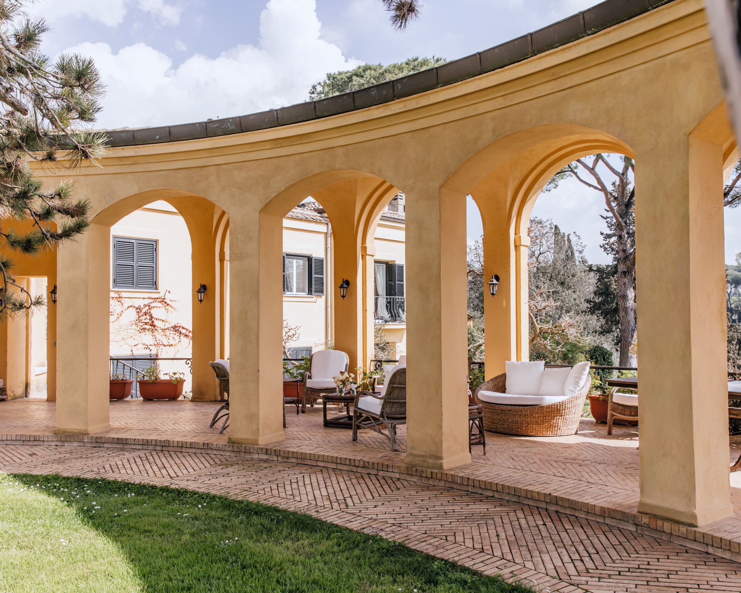 Detalles del pórtico de verano