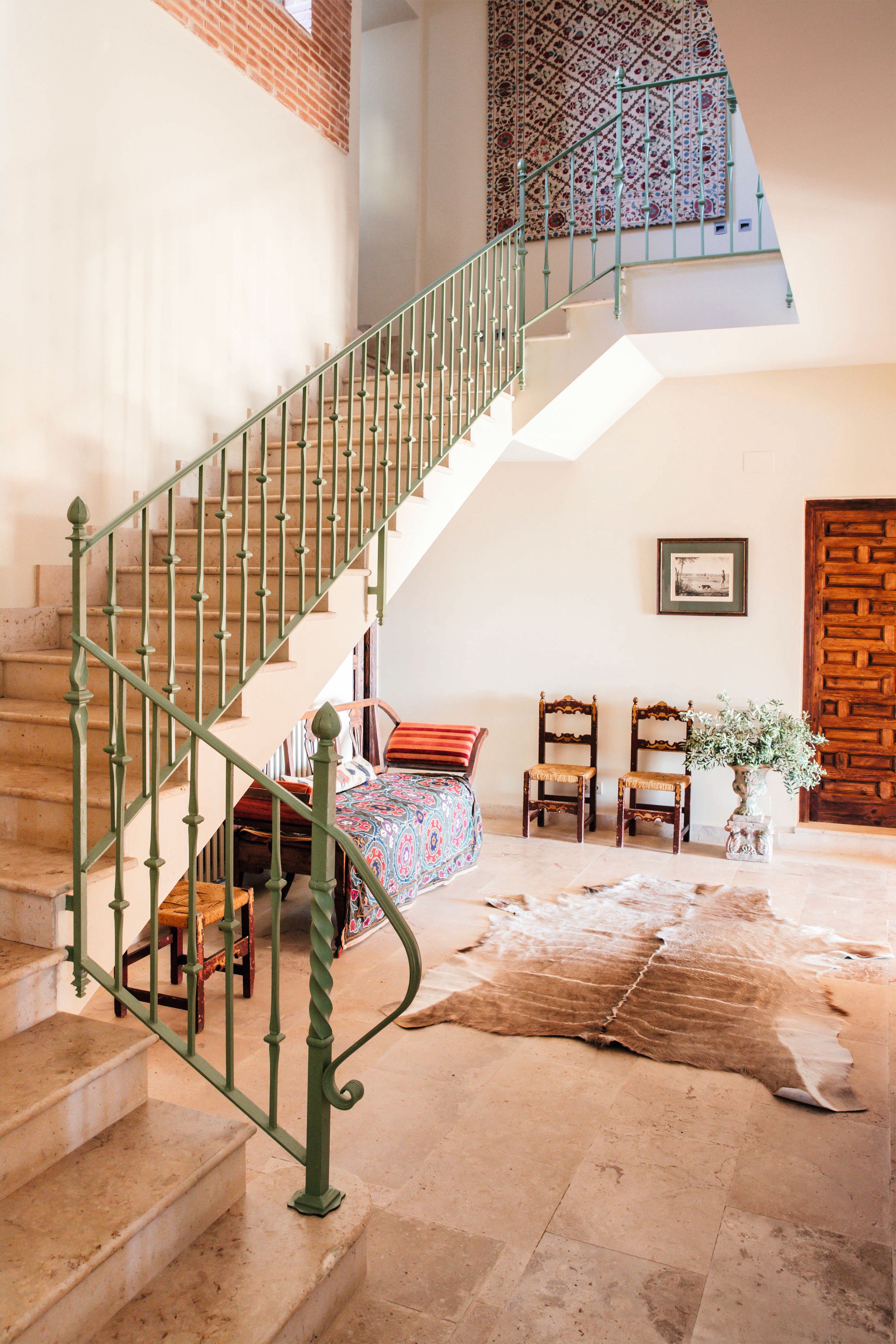 Las escaleras que llevan a la zona de los dormitorios