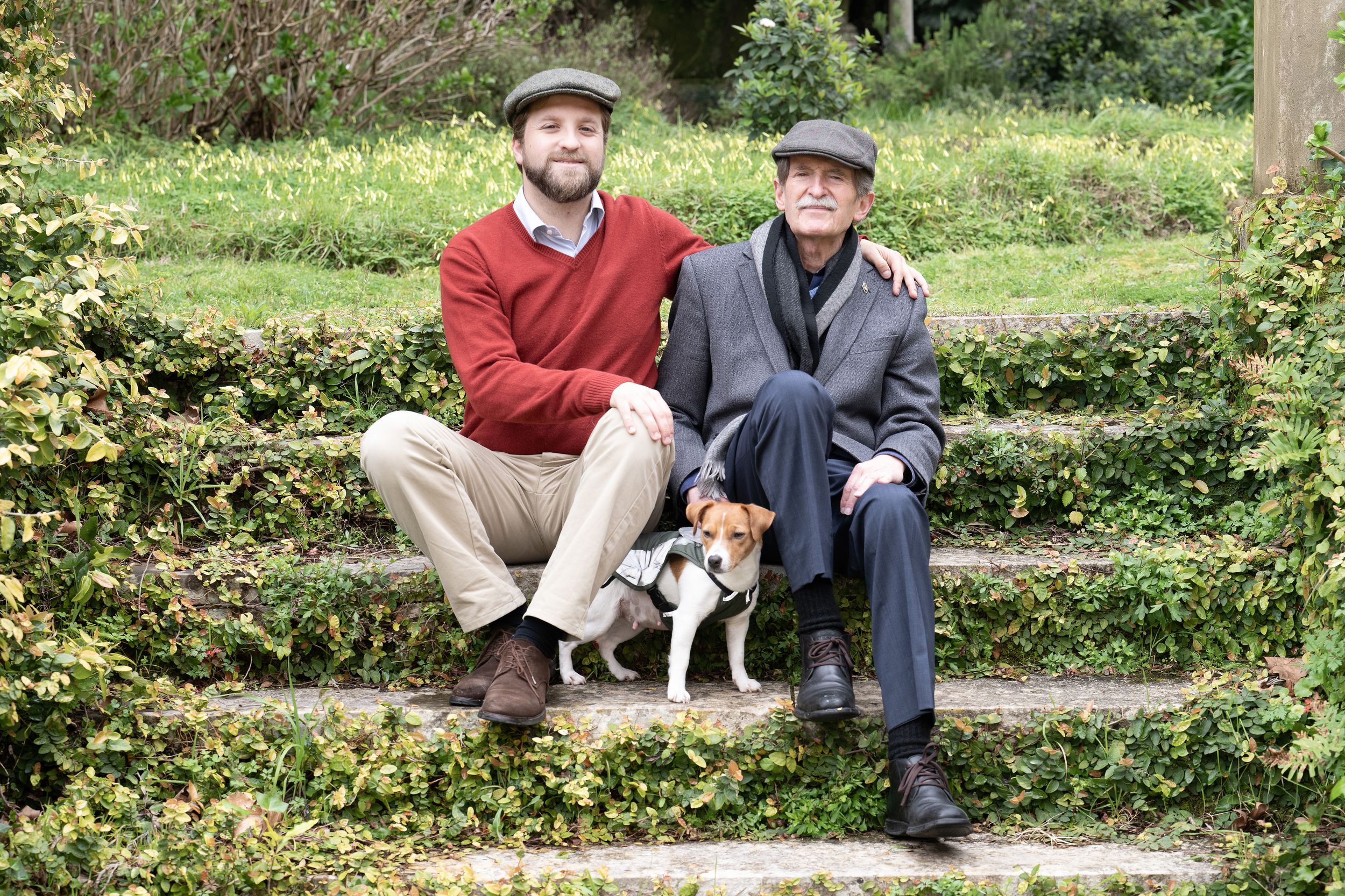 Alfonso de Braganza con su padre, Dom Duarte Pío