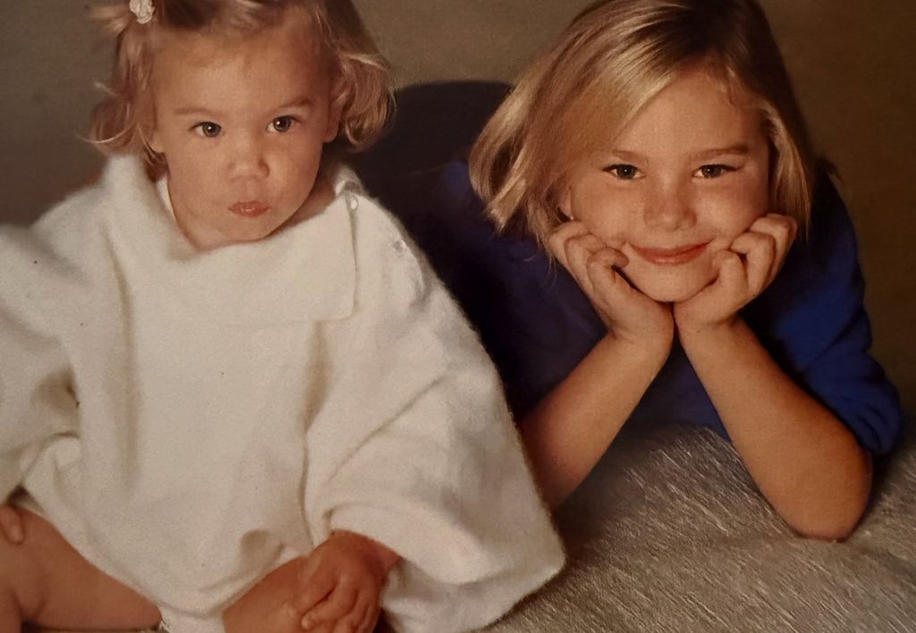 Las hermanas Goyanes en una preciosa imagen de su infancia feliz