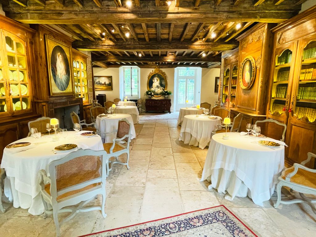 Restaurante Michel Guérard, tres estrellas Michelin.