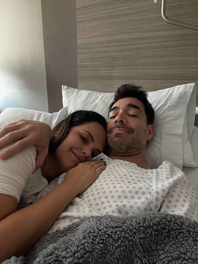 Lucy, la esposa de Omar Chaparro, se ha mantenido a su lado durante este sensible momento