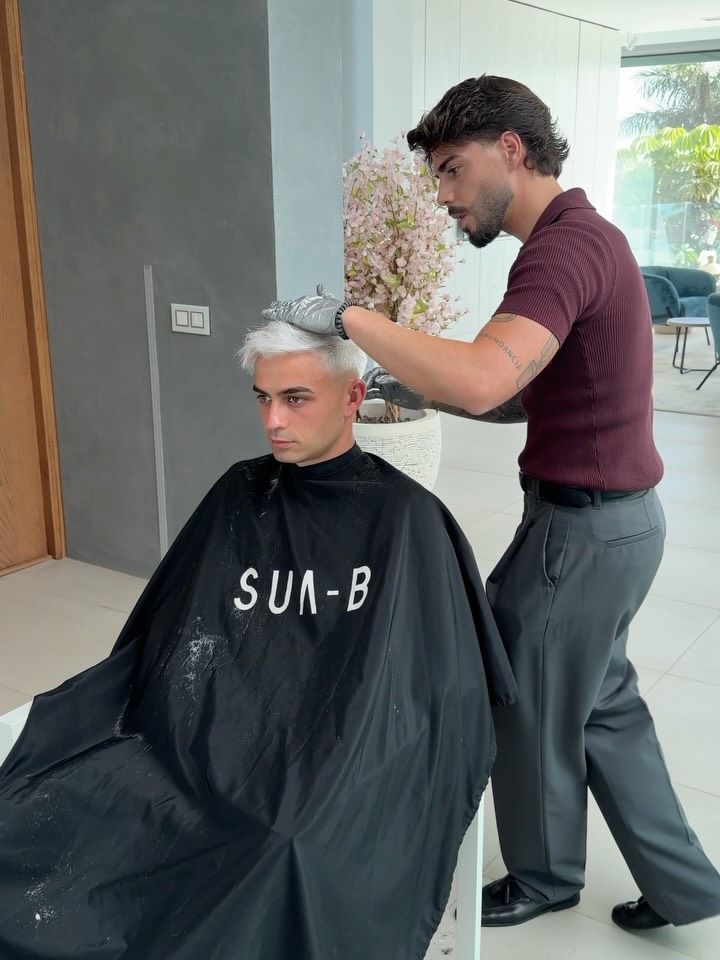El momento clave en el que el deportista se cambió el pelo.