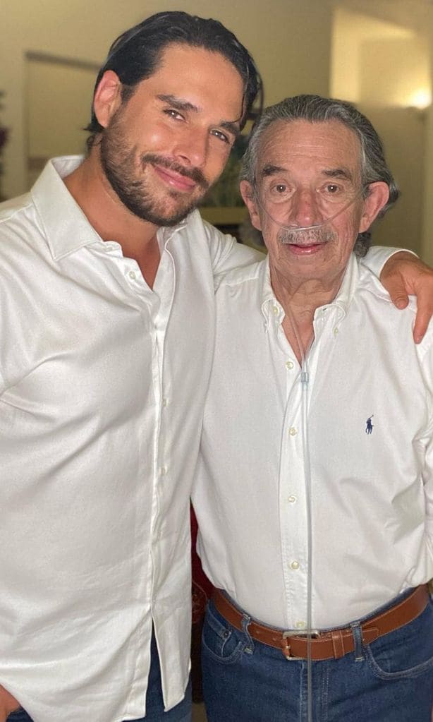 Sebastián Caicedo y su papá