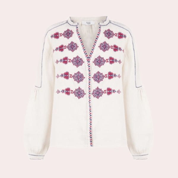 blusa bordada