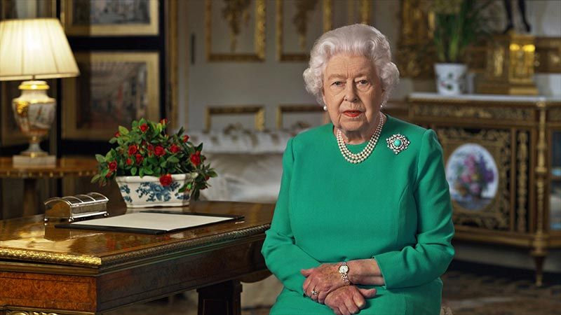 Isabel II durante el discurso del coronavirus