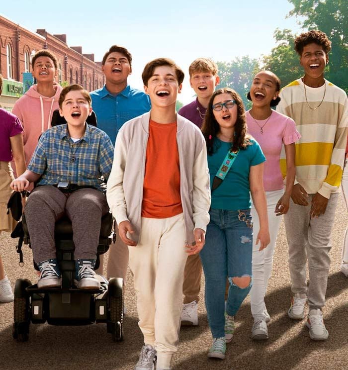 Este largometraje de Netflix adapta el musical '13' sobre un joven judío que se traslada a Indiana