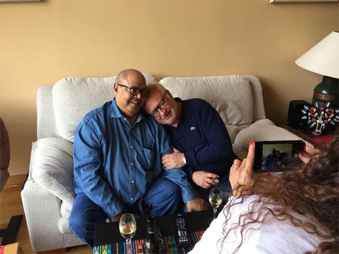 Pablo Milanés con su amigo Juan Echanove