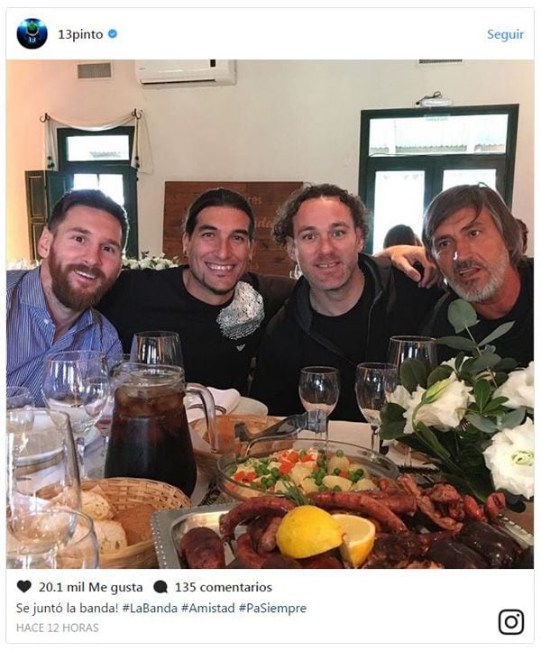 Leo Messi y Antonela despiden su soltería entre amigos
