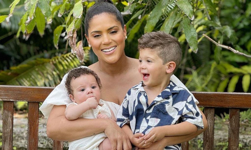 Francisca con sus hijos