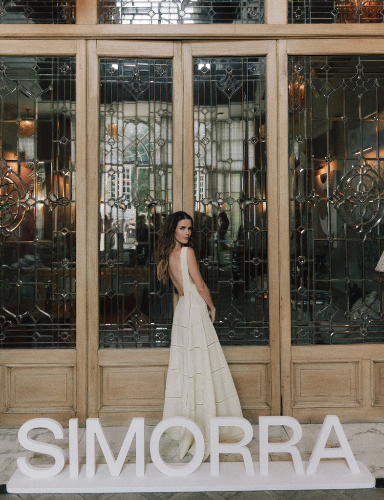 Claudia Álvarez en Soho House con Simorra. 