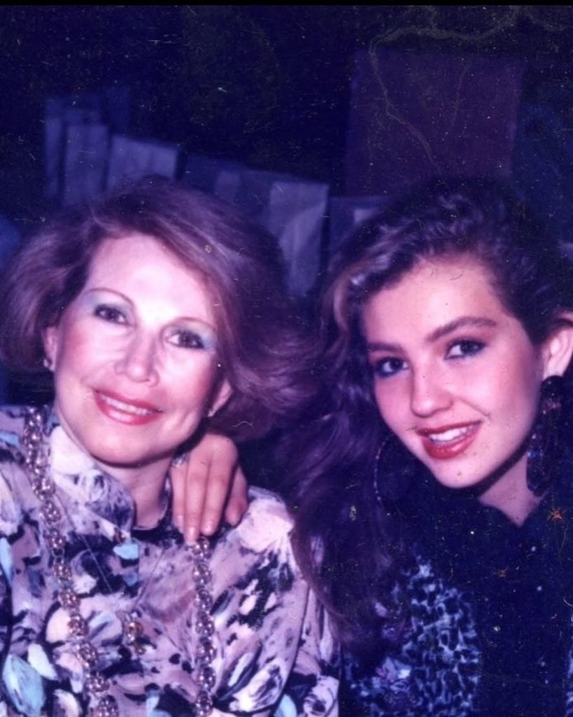 Thalía recuerda con cariño a su mamá, Yolanda Miranda