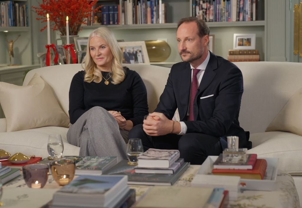 La princesa Mette-Marit y el príncipe Haakon hablaron de lo desafiante que ha sido este 2025.