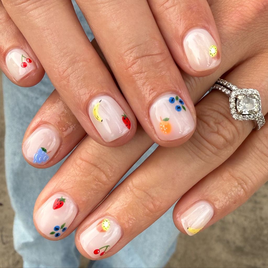 Manicura de combinado de frutas