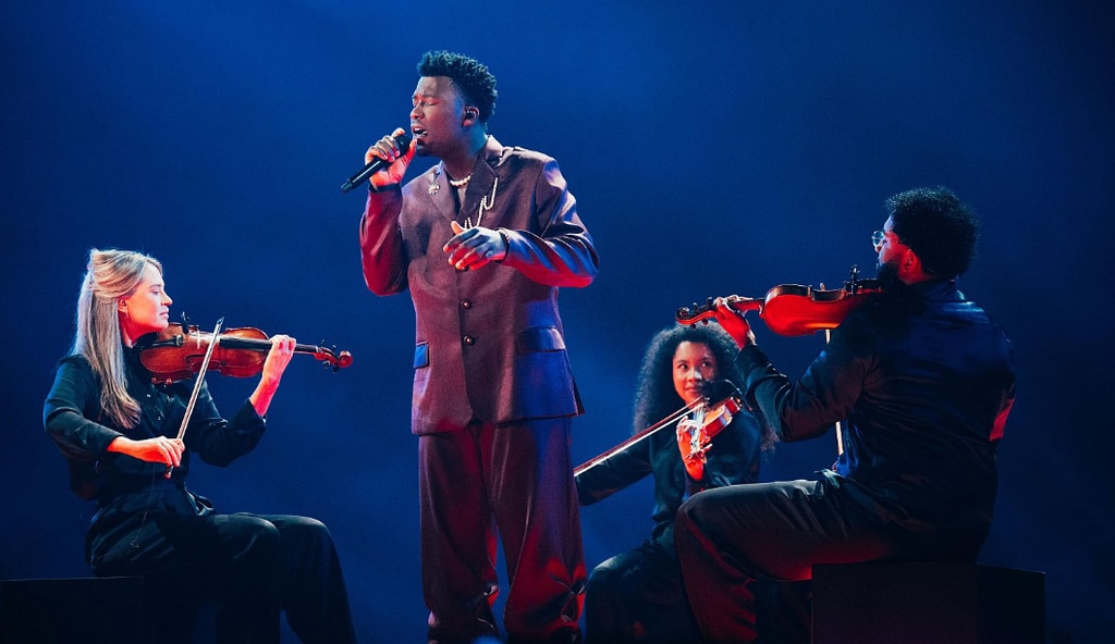 Actuación de Países Bajos en la Primera semifinal de Eurovisión 2025: Claude Kmb