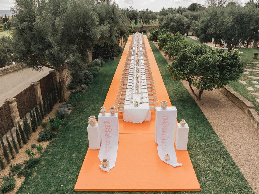 Decoración de bodas en naranja mesa imperial