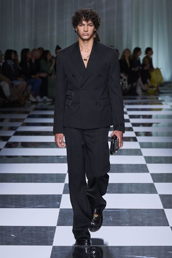 versace065a