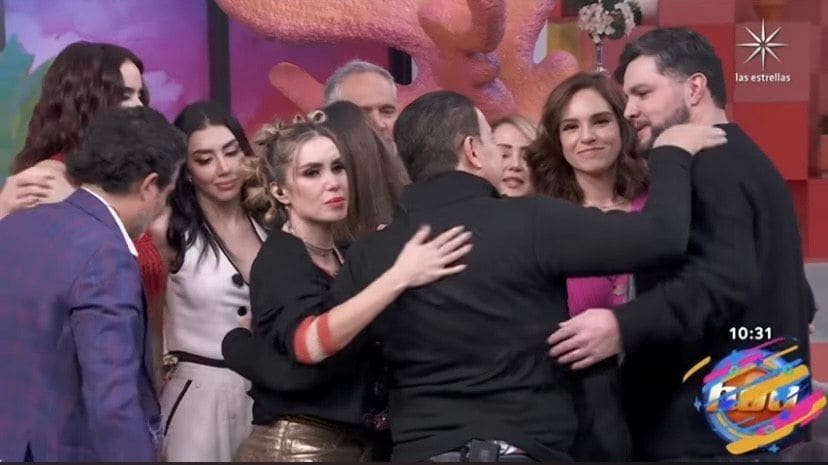 A la emotiva reconciliación se sumaron el team Mar y los conductores de 'Hoy'