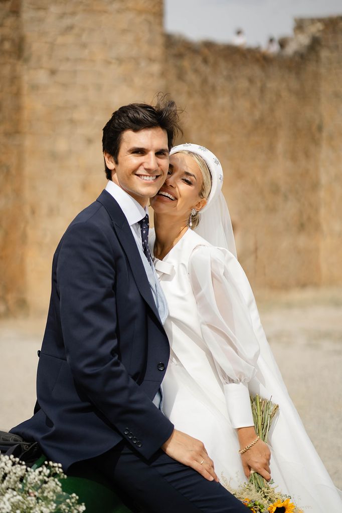 Juan Matute y Paloma, muy felices tras su boda