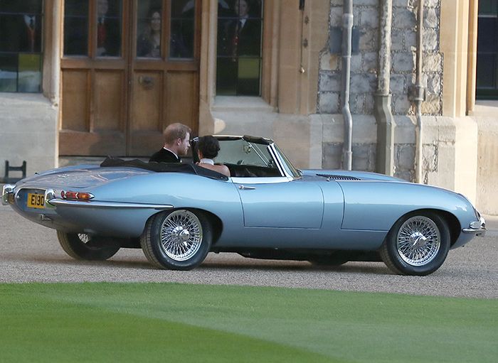 Harry y Meghan, en su coche después de casarse