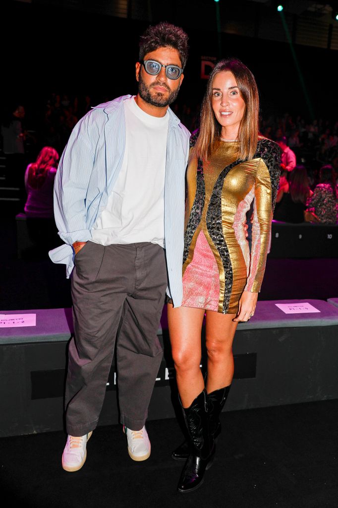 Marta Castro y Rodri Fuertes en el desfile de Custo Barcelona