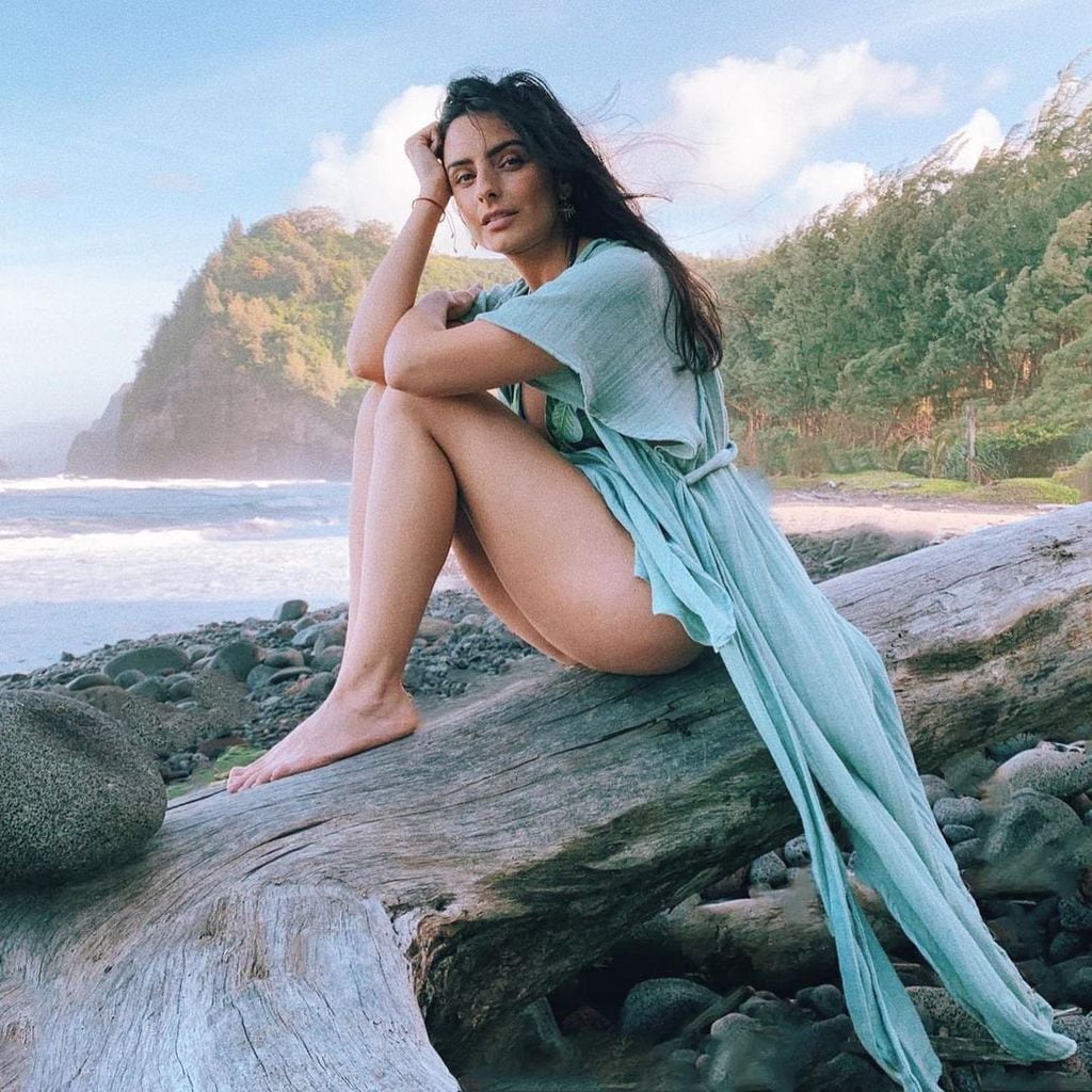 aislinn derbez
