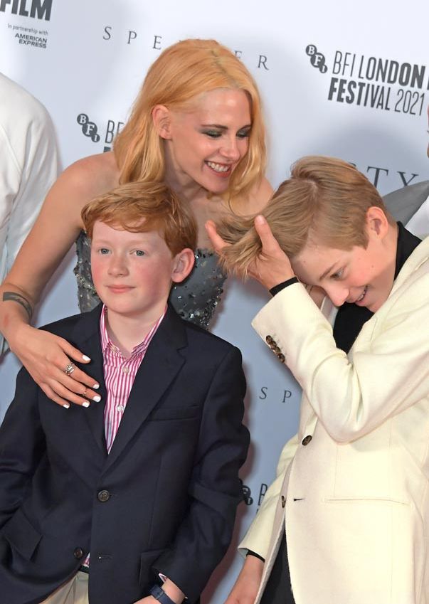 Kristen Stewart, Jack Nielen y Freddie Spry