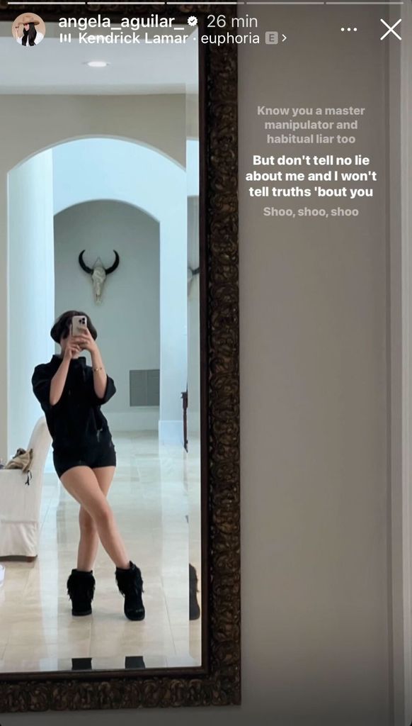 En medio de los rumores, Ángela Aguilar ha compartido estas stories en sus redes.