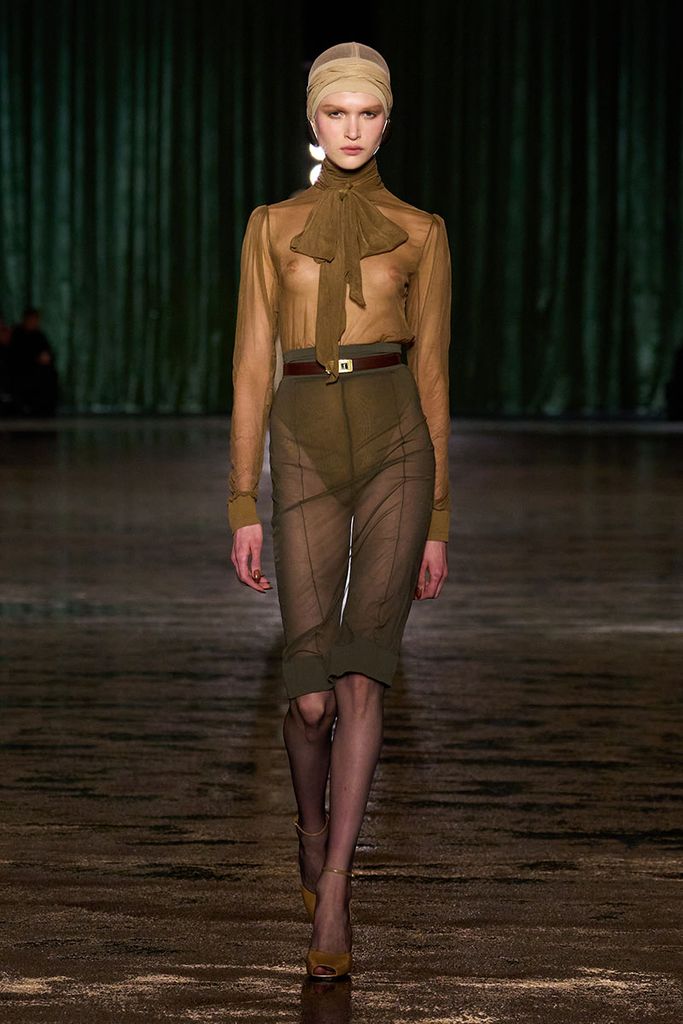 yves saint laurent desfile otono invierno 2024022a