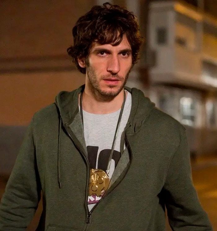 Quim Gutiérrrez protagonizó en Netflix la serie sobre súper héroes 'El vecino'
