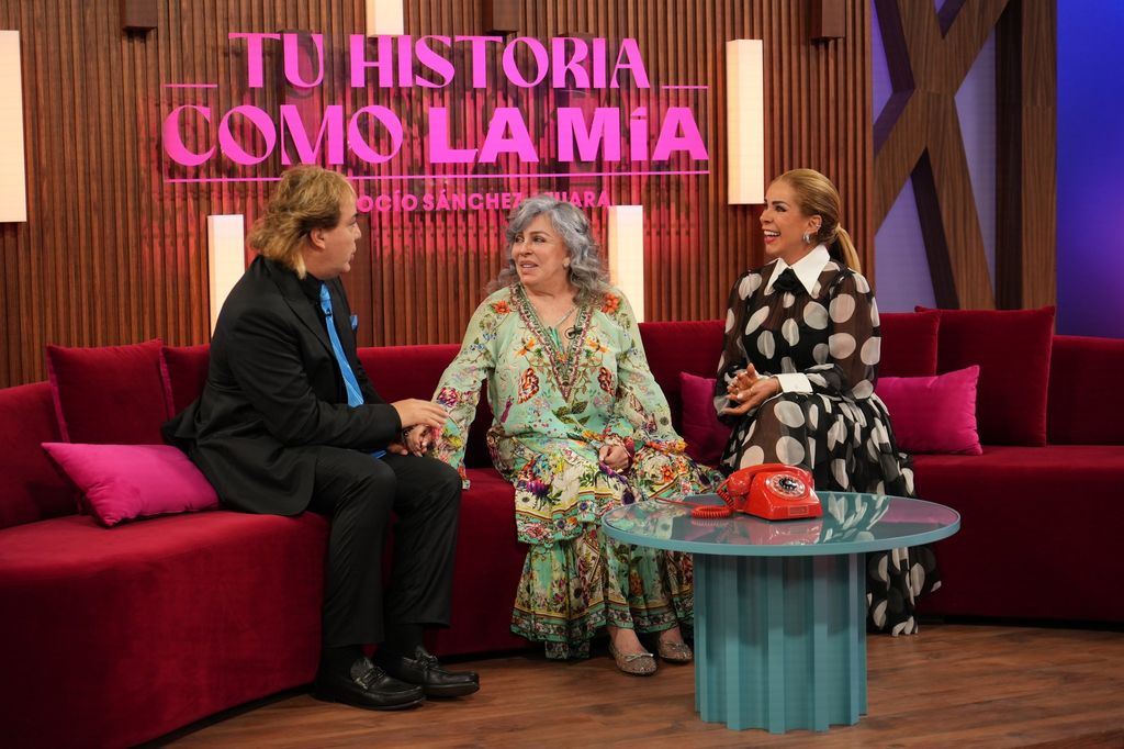 Cristian Castro le agradeció a su madre el apoyo incondicional que le dio siempre en su carrera.