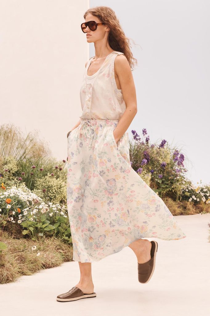 Colección estampado flores Zara julio 2026