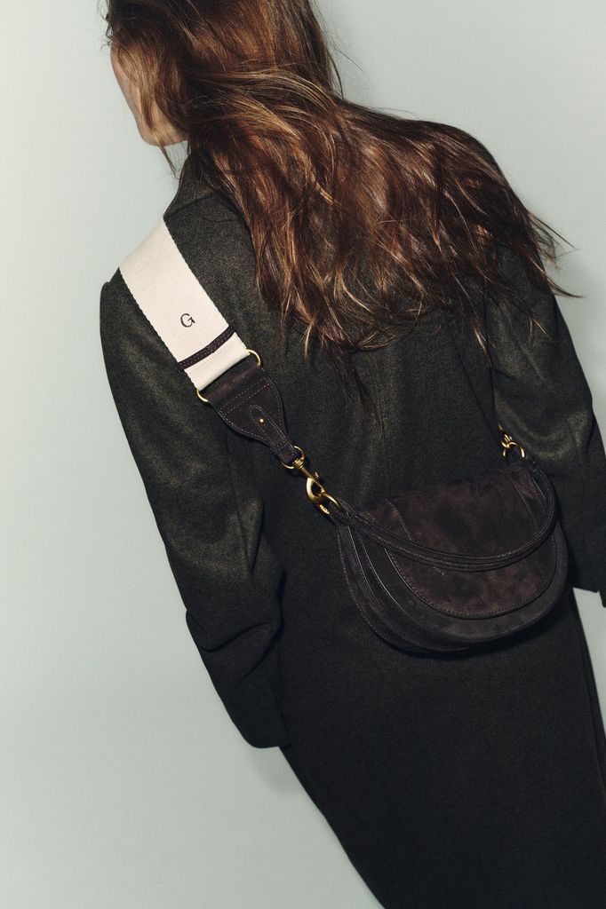 Bolso Zara de piel 2025